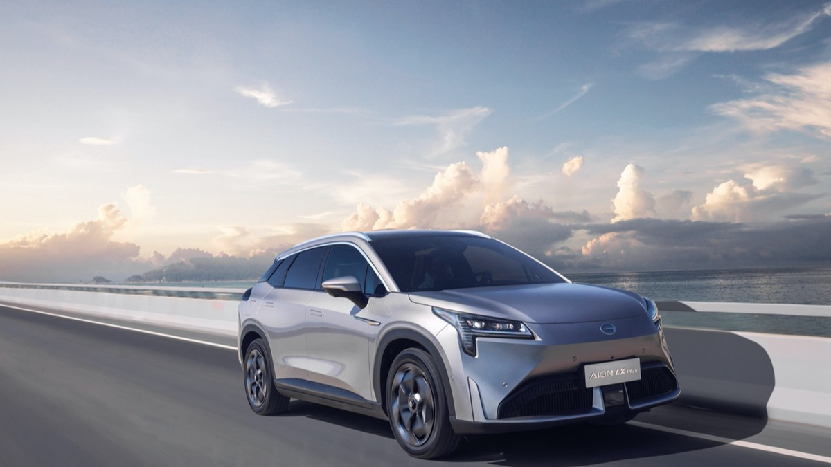 全新雪佛兰suburban,霸气硬朗的造型,内饰舒适空间大