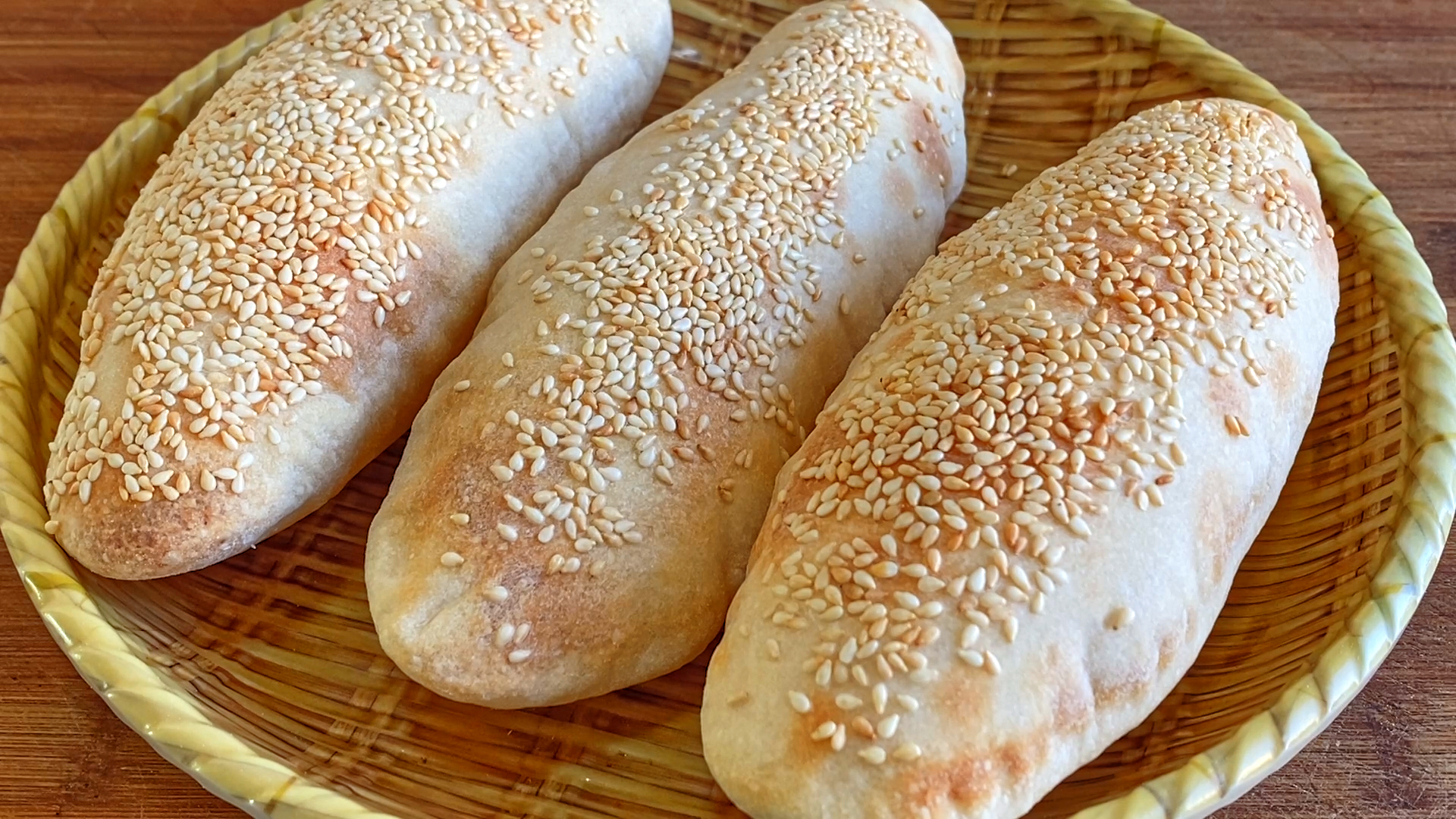 空心烧饼,个个酥脆空心起大泡,掌握3个小技巧学会可开店赚钱